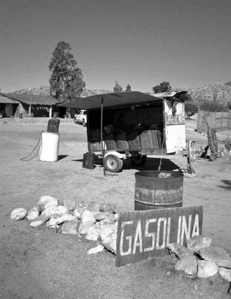 Иллюстрация к книге — Фейкбук. Реальная история, основанная на настоящей лжи [i_042.jpg]