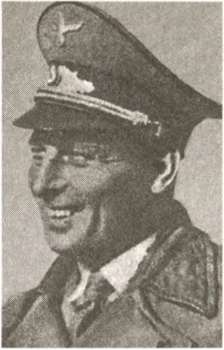 Иллюстрация к книге — "Штрафники" СС. Зондеркоманда "Дирлевангер" [i_027.jpg]