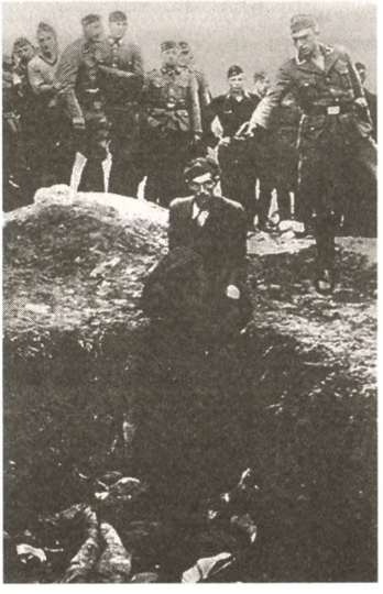 Иллюстрация к книге — "Штрафники" СС. Зондеркоманда "Дирлевангер" [i_032.jpg]