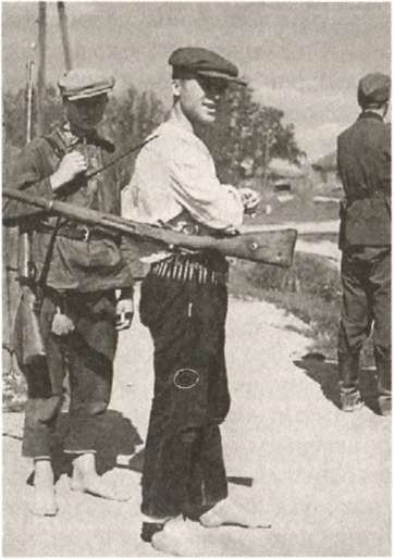 Иллюстрация к книге — "Штрафники" СС. Зондеркоманда "Дирлевангер" [i_037.jpg]