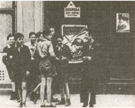 Иллюстрация к книге — "Штрафники" СС. Зондеркоманда "Дирлевангер" [i_050.jpg]