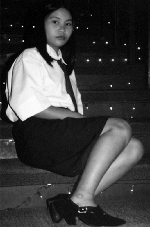 Иллюстрация к книге — Всего лишь 13. Подлинная история Лон [i_009.jpg]