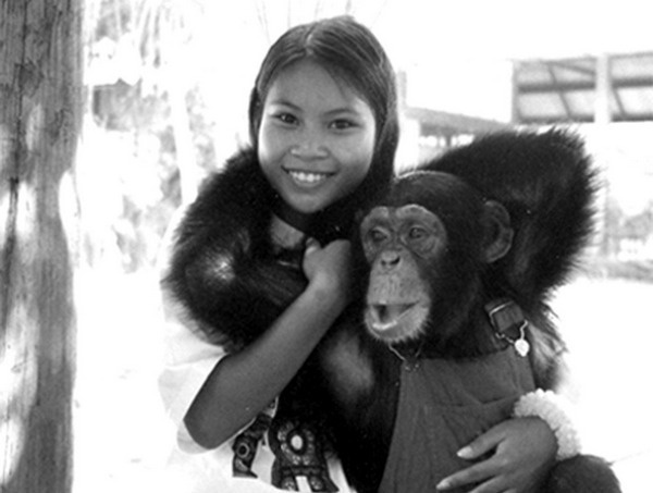 Иллюстрация к книге — Всего лишь 13. Подлинная история Лон [i_027.jpg]