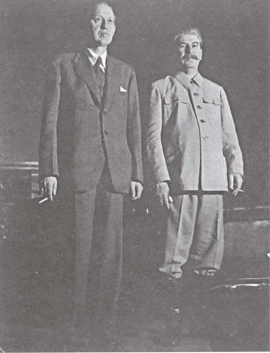 Иллюстрация к книге — Японский козырь Сталина. От Цусимы до Хиросимы [i_020.jpg]