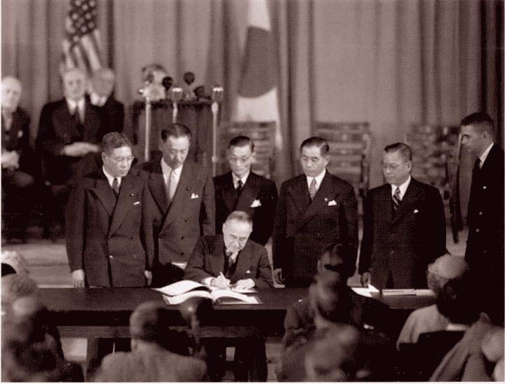 Иллюстрация к книге — Россия и Япония. Узлы противоречий [i_034.jpg]