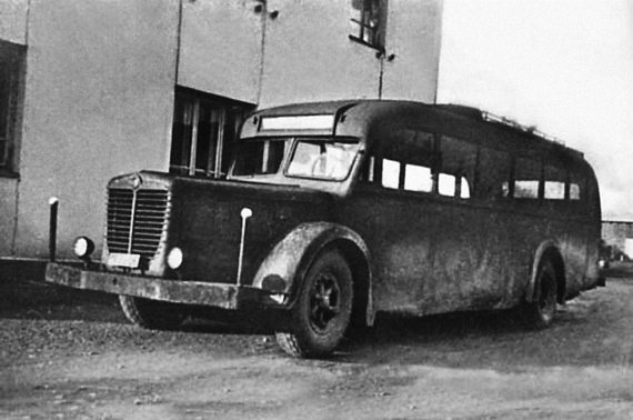 Иллюстрация к книге — Автонашествие на СССР. Трофейные и лендлизовские автомобили [i_034.jpg]