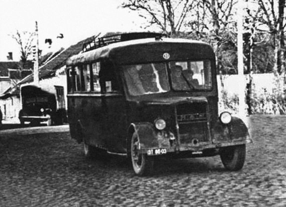 Иллюстрация к книге — Автонашествие на СССР. Трофейные и лендлизовские автомобили [i_037.jpg]