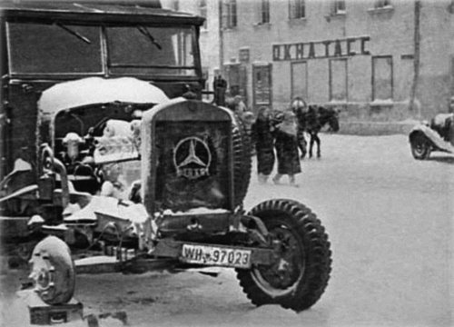 Иллюстрация к книге — Автонашествие на СССР. Трофейные и лендлизовские автомобили [i_077.jpg]