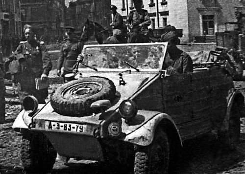 Иллюстрация к книге — Автонашествие на СССР. Трофейные и лендлизовские автомобили [i_084.jpg]