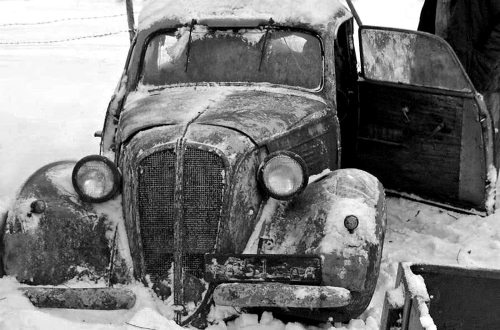 Иллюстрация к книге — Автонашествие на СССР. Трофейные и лендлизовские автомобили [i_133.jpg]