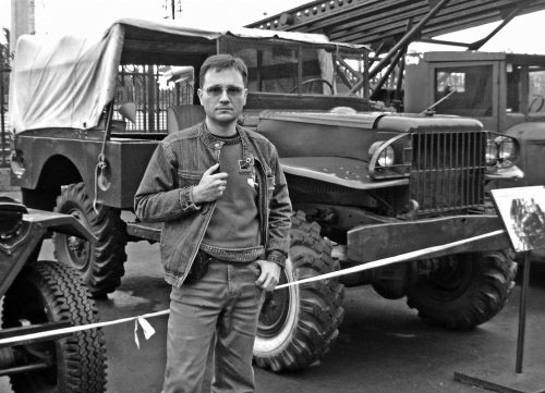 Иллюстрация к книге — Автонашествие на СССР. Трофейные и лендлизовские автомобили [i_188.jpg]