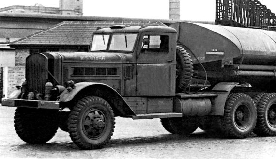 Иллюстрация к книге — Автонашествие на СССР. Трофейные и лендлизовские автомобили [i_208.jpg]