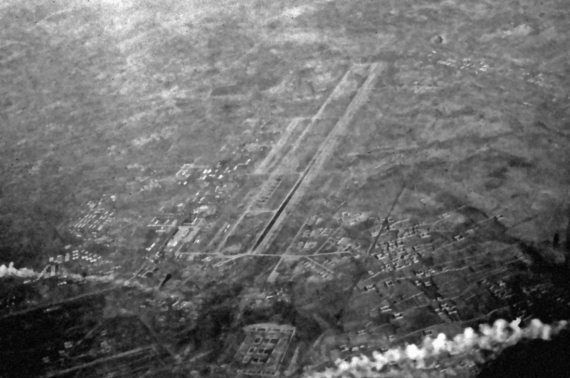 Иллюстрация к книге — Выжженное небо Афгана. Боевая авиация в Афганской войне [i_004.jpg]