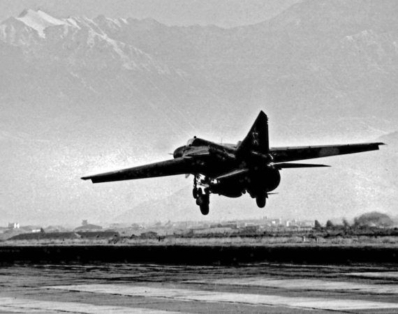 Иллюстрация к книге — Выжженное небо Афгана. Боевая авиация в Афганской войне [i_058.jpg]