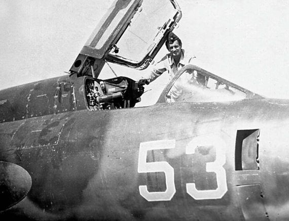 Иллюстрация к книге — Выжженное небо Афгана. Боевая авиация в Афганской войне [i_202.jpg]