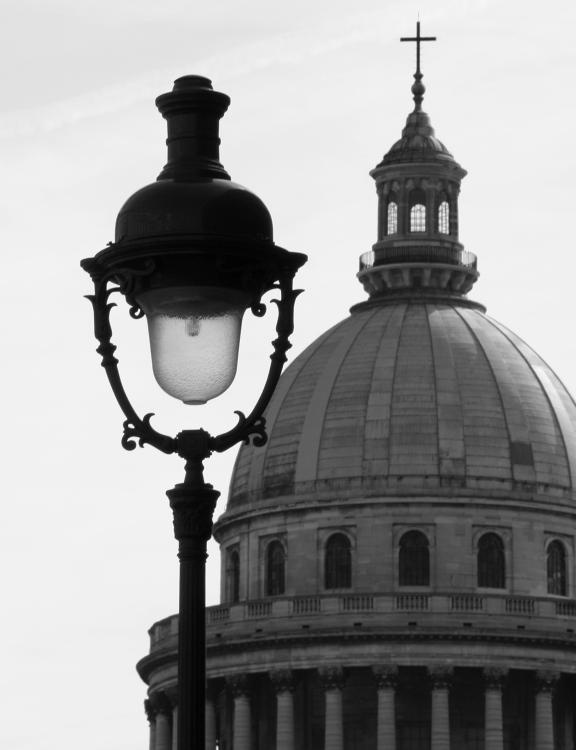 Иллюстрация к книге — В поисках Парижа, или Вечное возвращение [_052_1.jpg]