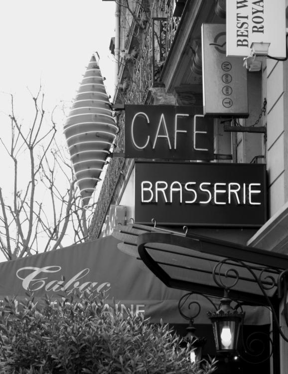 Иллюстрация к книге — В поисках Парижа, или Вечное возвращение [_165_1.jpg]