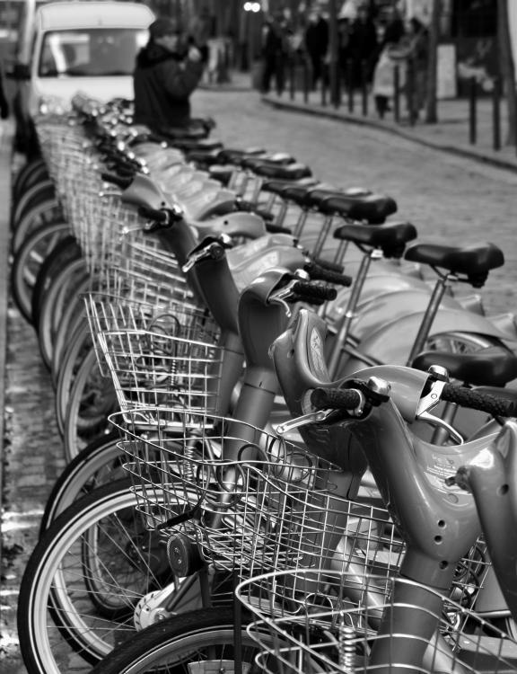 Иллюстрация к книге — В поисках Парижа, или Вечное возвращение [_297_1.jpg]