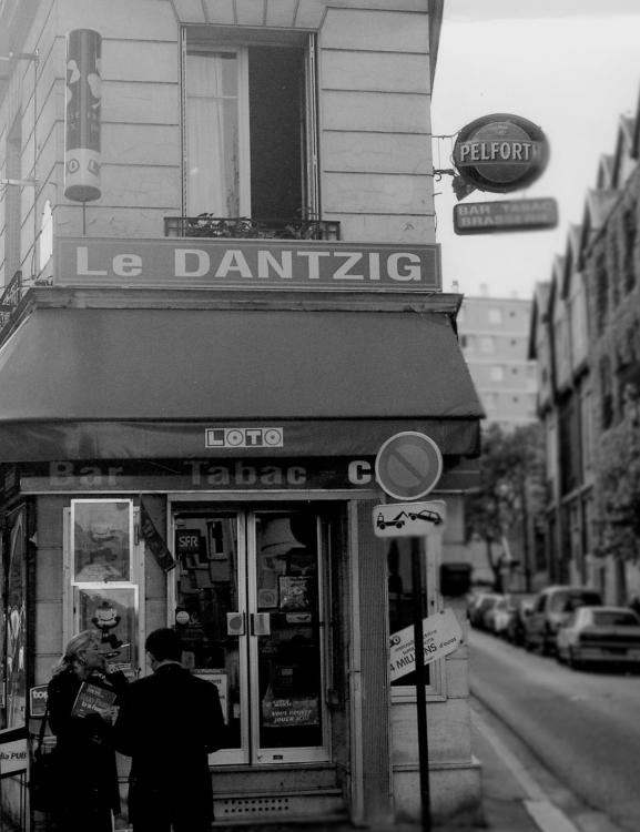 Иллюстрация к книге — В поисках Парижа, или Вечное возвращение [_357_1.jpg]