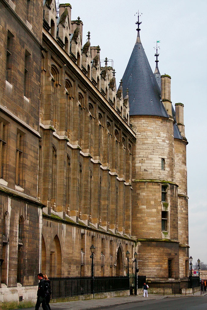 Иллюстрация к книге — Парижские подробности, или Неуловимый Париж [i_026.jpg]