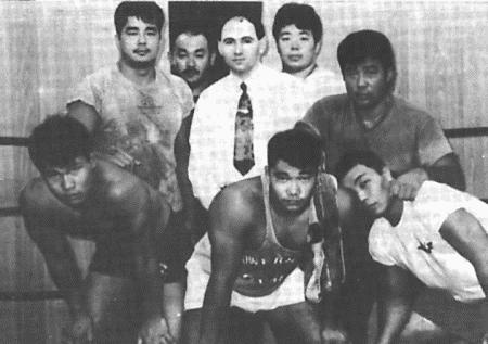 Иллюстрация к книге — Записки разумного авантюриста. Зазеркалье спецслужб [i_035.jpg]