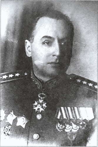 Иллюстрация к книге — Вацетис - Главком Республики [i_016.jpg]