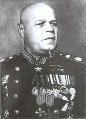 Иллюстрация к книге — Вацетис - Главком Республики [i_052.jpg]