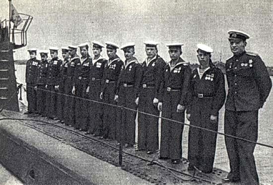 Иллюстрация к книге — Герои Черноморского Подплава [i_148.jpg]