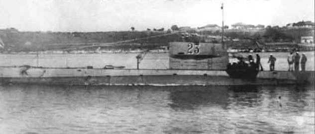 Иллюстрация к книге — Герои Черноморского Подплава [i_180.jpg]