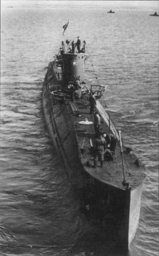 Иллюстрация к книге — Герои Черноморского Подплава [i_251.jpg]