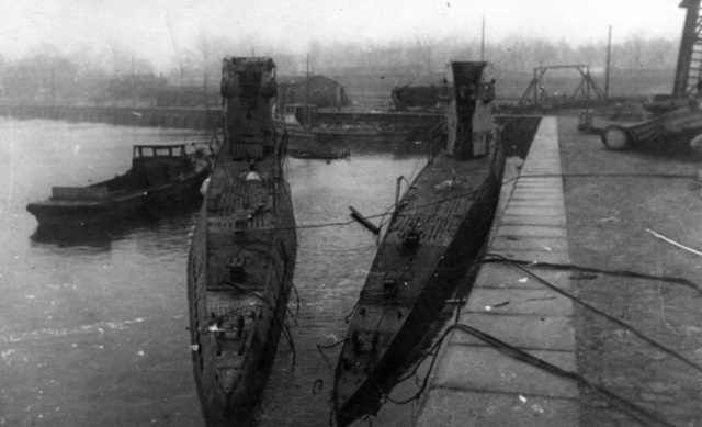 Иллюстрация к книге — Герои Черноморского Подплава [i_310.jpg]