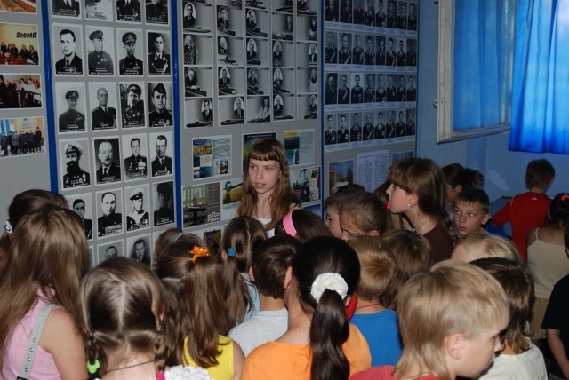 Иллюстрация к книге — Подводник-североморец Израиль Фисанович [i_196.jpg]