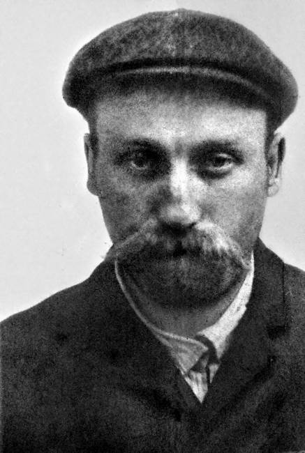 Иллюстрация к книге — «Острые козырьки»: как это было. Билли Кимбер, «Бирмингемская банда» и ипподромные войны 1920-х [i_008.jpg]