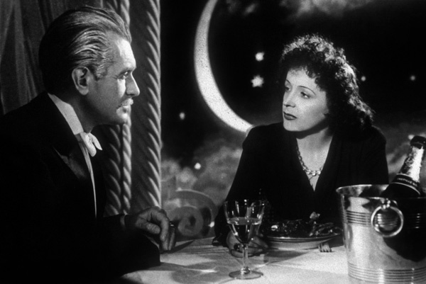 Иллюстрация к книге — Эдит Пиаф. Без любви мы - ничто [i_010.jpg]