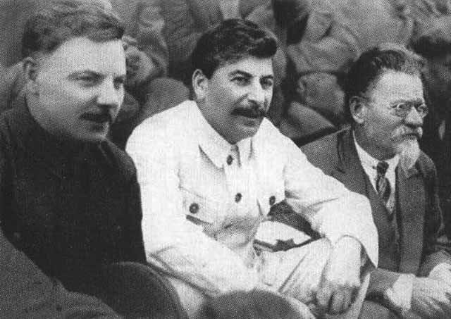 Иллюстрация к книге — Окружение Сталина [i_027.jpg]