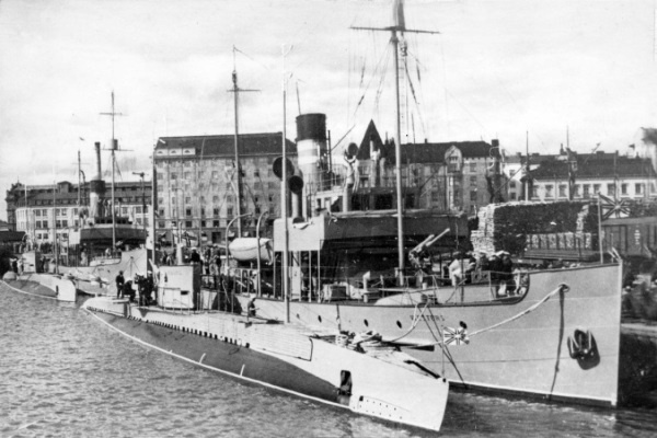 Иллюстрация к книге — Иностранные подводные лодки в составе ВМФ СССР [i_047.jpg]