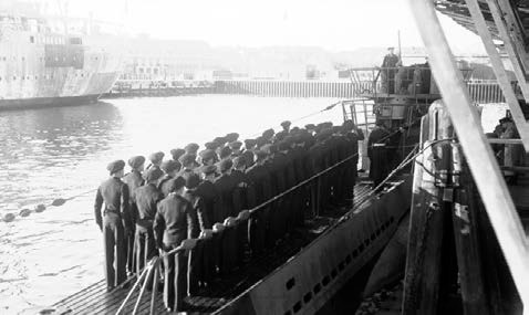 Иллюстрация к книге — Иностранные подводные лодки в составе ВМФ СССР [i_115.jpg]