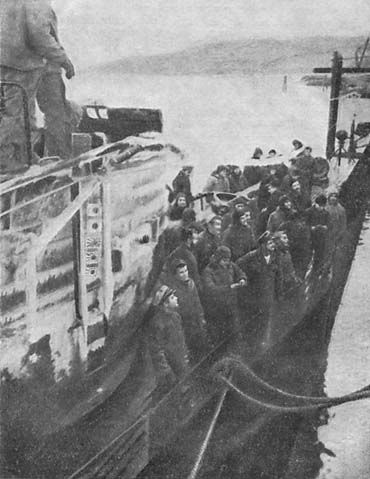 Иллюстрация к книге — Сильнее &quot;божественного ветра&quot;. Эсминцы США. Война на Тихом океане [_04.jpg]