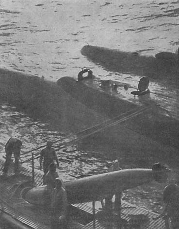 Иллюстрация к книге — Сильнее &quot;божественного ветра&quot;. Эсминцы США. Война на Тихом океане [_07.jpg]