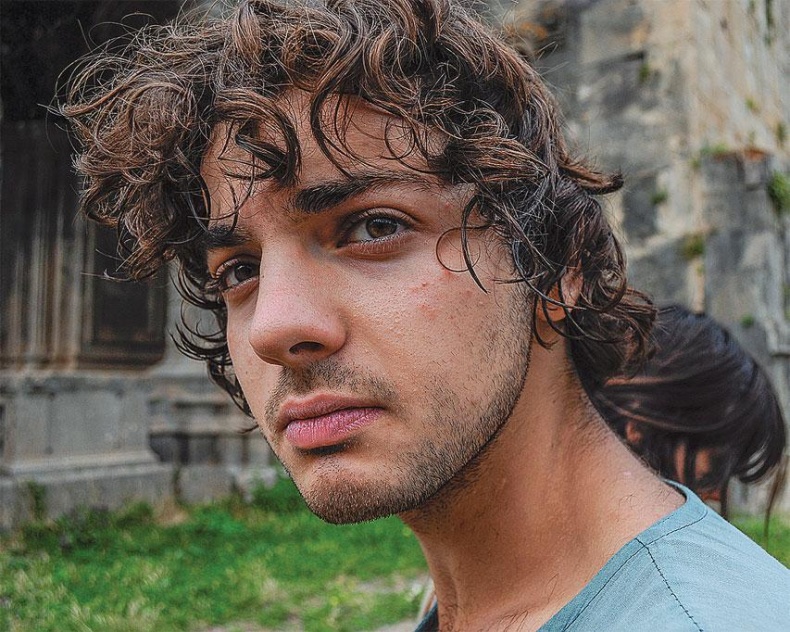 Иллюстрация к книге — Рома едет. Вокруг света без гроша в кармане [_27.jpg]