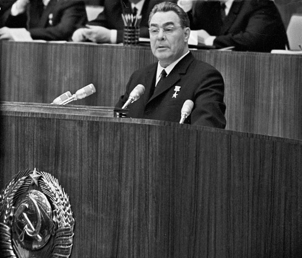 Иллюстрация к книге — Правда о Советском Союзе. Какую страну мы потеряли? [_167.jpg]