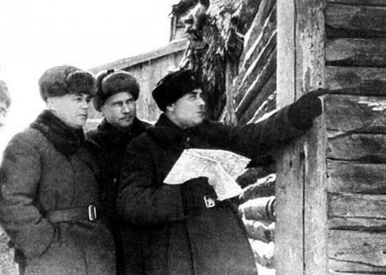 Иллюстрация к книге — «Я убит подо Ржевом». Трагедия Мончаловского «котла» [i_024.jpg]