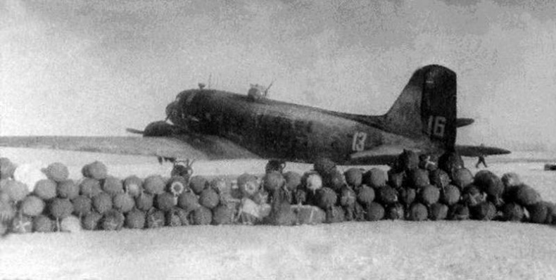 Иллюстрация к книге — «Я убит подо Ржевом». Трагедия Мончаловского «котла» [i_039.jpg]