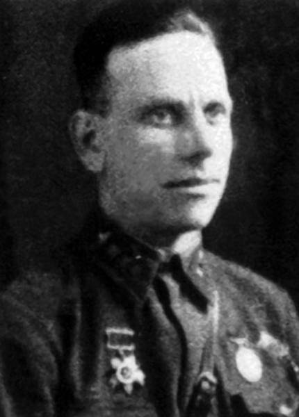 Иллюстрация к книге — «Я убит подо Ржевом». Трагедия Мончаловского «котла» [i_040.jpg]