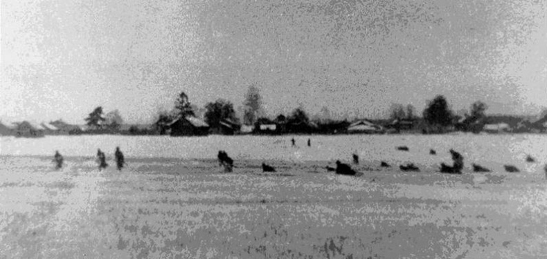 Иллюстрация к книге — «Я убит подо Ржевом». Трагедия Мончаловского «котла» [i_064.jpg]