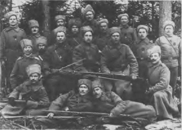 Иллюстрация к книге — &quot;Пушечное мясо&quot; Первой мировой. Пехота в бою [i_005.jpg]