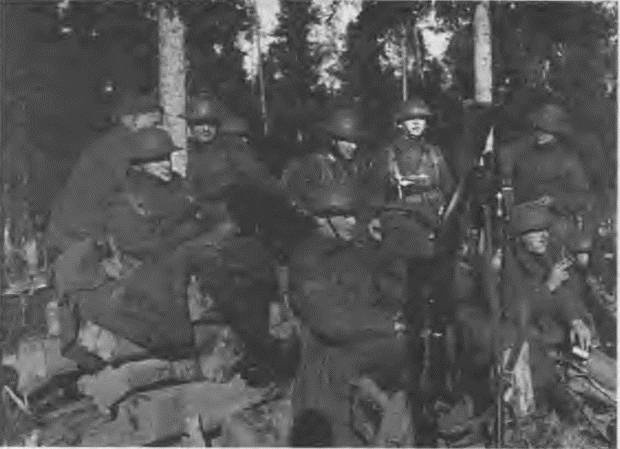 Иллюстрация к книге — &quot;Пушечное мясо&quot; Первой мировой. Пехота в бою [i_014.jpg]