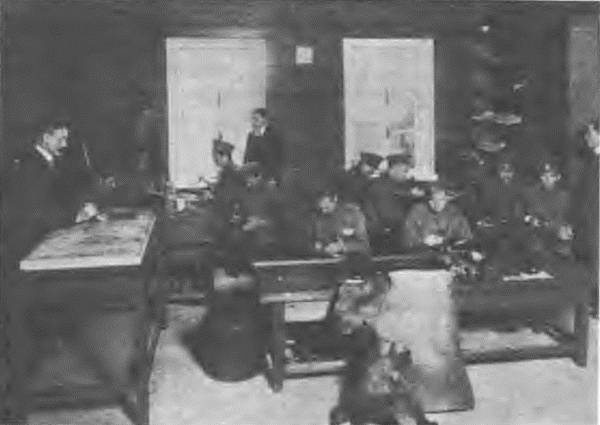 Иллюстрация к книге — &quot;Пушечное мясо&quot; Первой мировой. Пехота в бою [i_074.jpg]