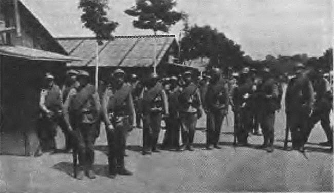 Иллюстрация к книге — &quot;Пушечное мясо&quot; Первой мировой. Пехота в бою [i_076.jpg]