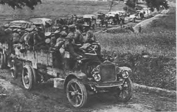 Иллюстрация к книге — &quot;Пушечное мясо&quot; Первой мировой. Пехота в бою [i_107.jpg]